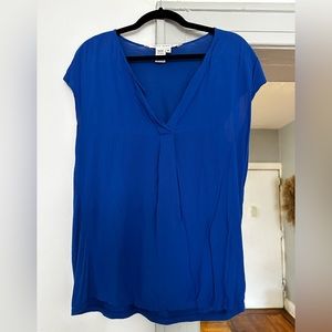Max Studio vibrant blue top. Women’s small.